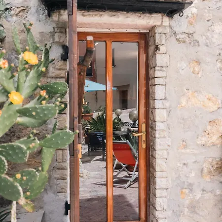 Tellaro, Casa 