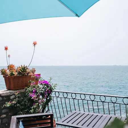 Σπίτι διακοπών 5terre, Tellaro-unica Casa Con Accesso Al Mare