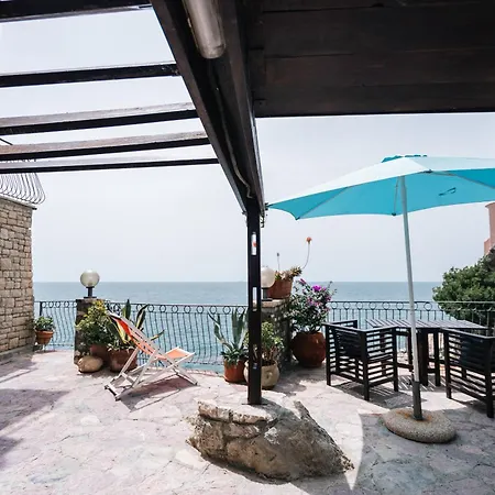 Σπίτι διακοπών 5terre, Tellaro-unica Casa Con Accesso Al Mare