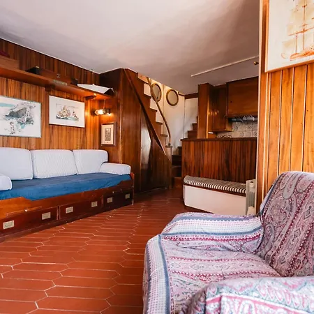 Σπίτι διακοπών 5terre, Tellaro-unica Casa Con Accesso Al Mare *