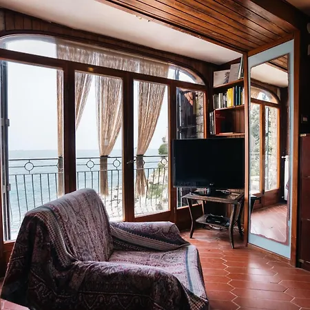 Дом отдыха 5terre, Tellaro-unica Casa Con Accesso Al Mare *