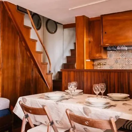 Σπίτι διακοπών 5terre, Tellaro-unica Casa Con Accesso Al Mare *