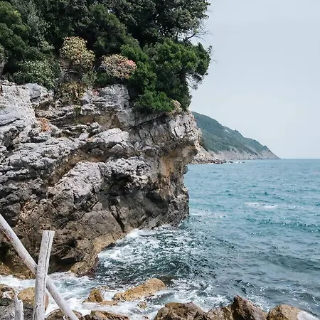 Σπίτι διακοπών 5terre, Tellaro-unica Casa Con Accesso Al Mare Tellaro