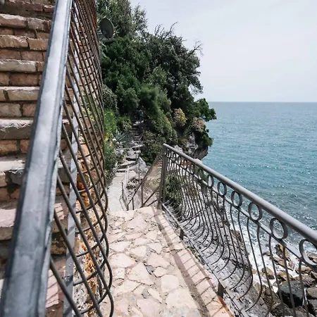 Σπίτι διακοπών 5terre, Tellaro-unica Casa Con Accesso Al Mare