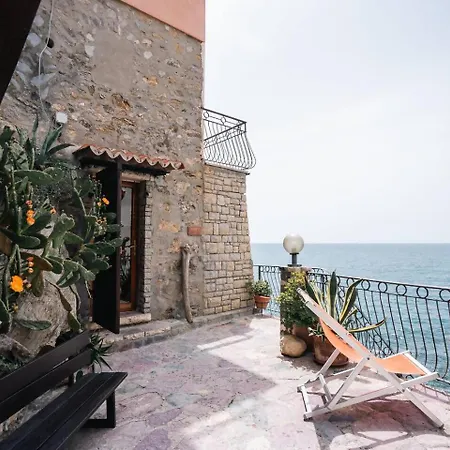 בית נופש 5terre, Tellaro-unica Casa Con Accesso Al Mare