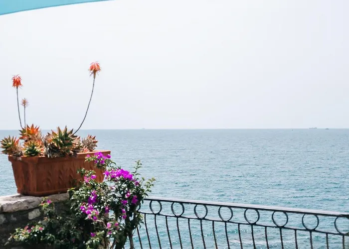 Semesterbostad 5terre, Tellaro-unica Casa Con Accesso Al Mare