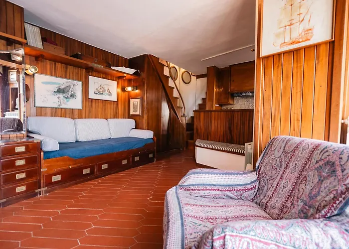 Prázdninový dům 5terre, Tellaro-unica Casa Con Accesso Al Mare *