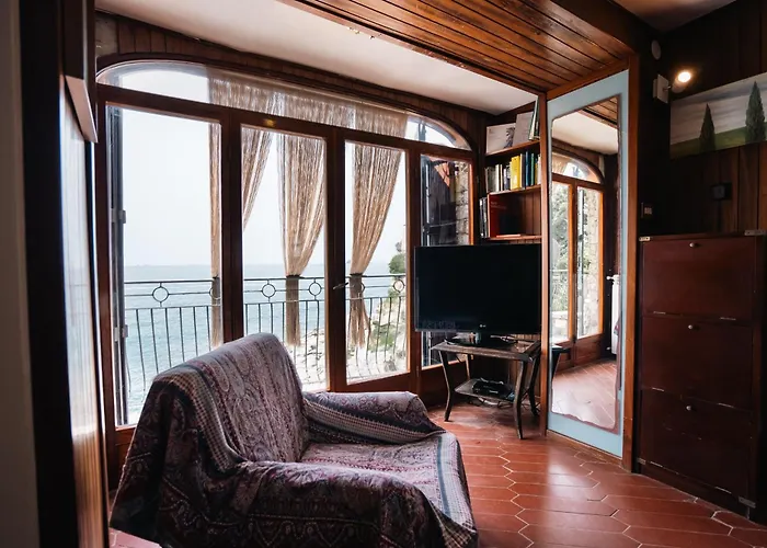 Vakantiehuis 5terre, Tellaro-unica Casa Con Accesso Al Mare *