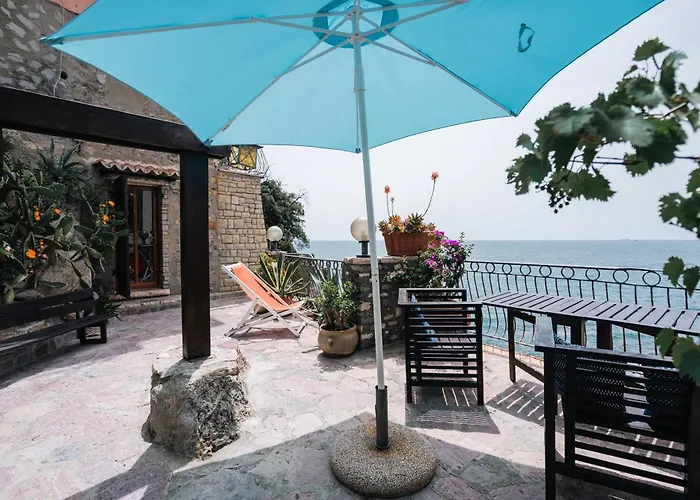 Semesterbostad 5terre, Tellaro-unica Casa Con Accesso Al Mare Tellaro