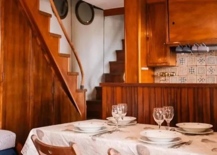 別荘 5terre, Tellaro-unica Casa Con Accesso Al Mare *