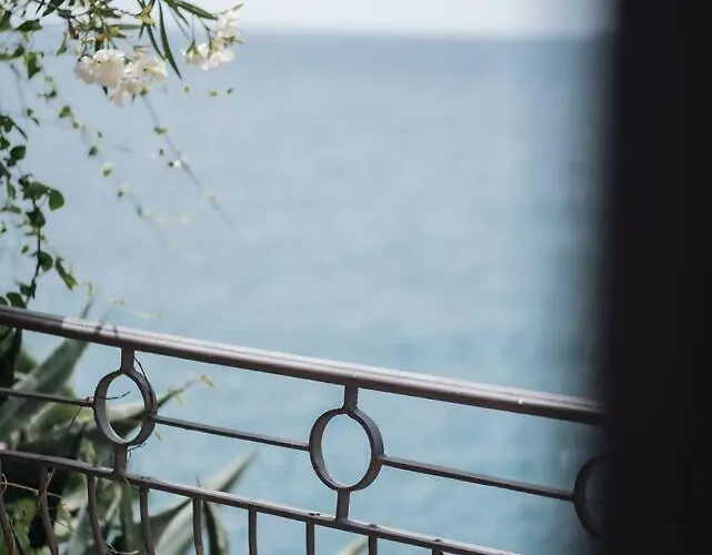 別荘 5terre, Tellaro-unica Casa Con Accesso Al Mare