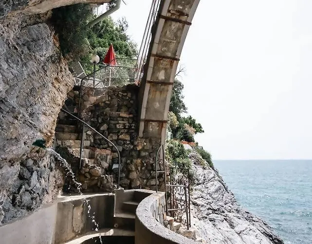 別荘 5terre, Tellaro-unica Casa Con Accesso Al Mare テッラロ